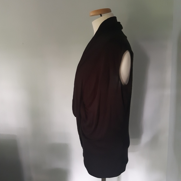 5/10$ B' Leev Women's sleevless blouse Size M - Picture 13 of 14